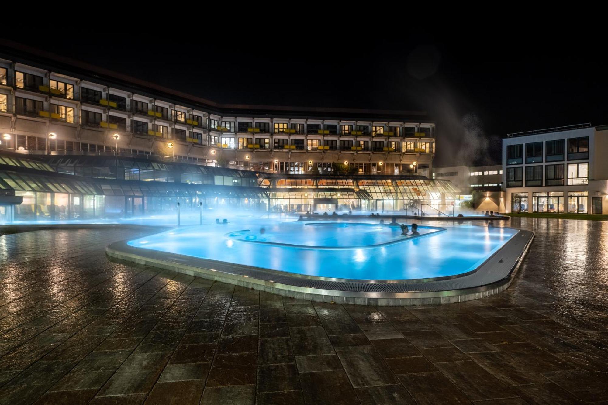 Thermenhotel Gesundheits-Bad Buchau Exterior photo